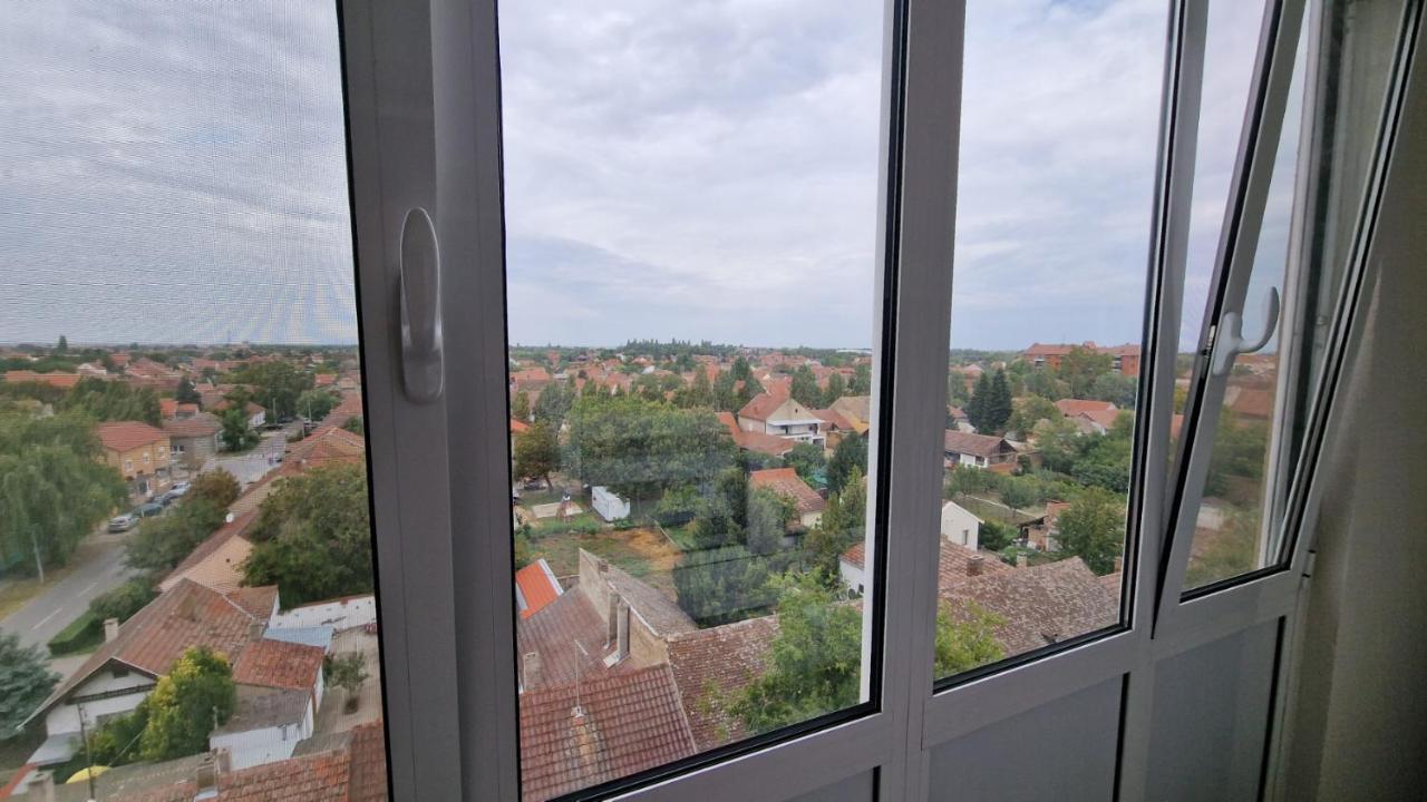 Lux Apartman Ava Kikinda Exterior photo